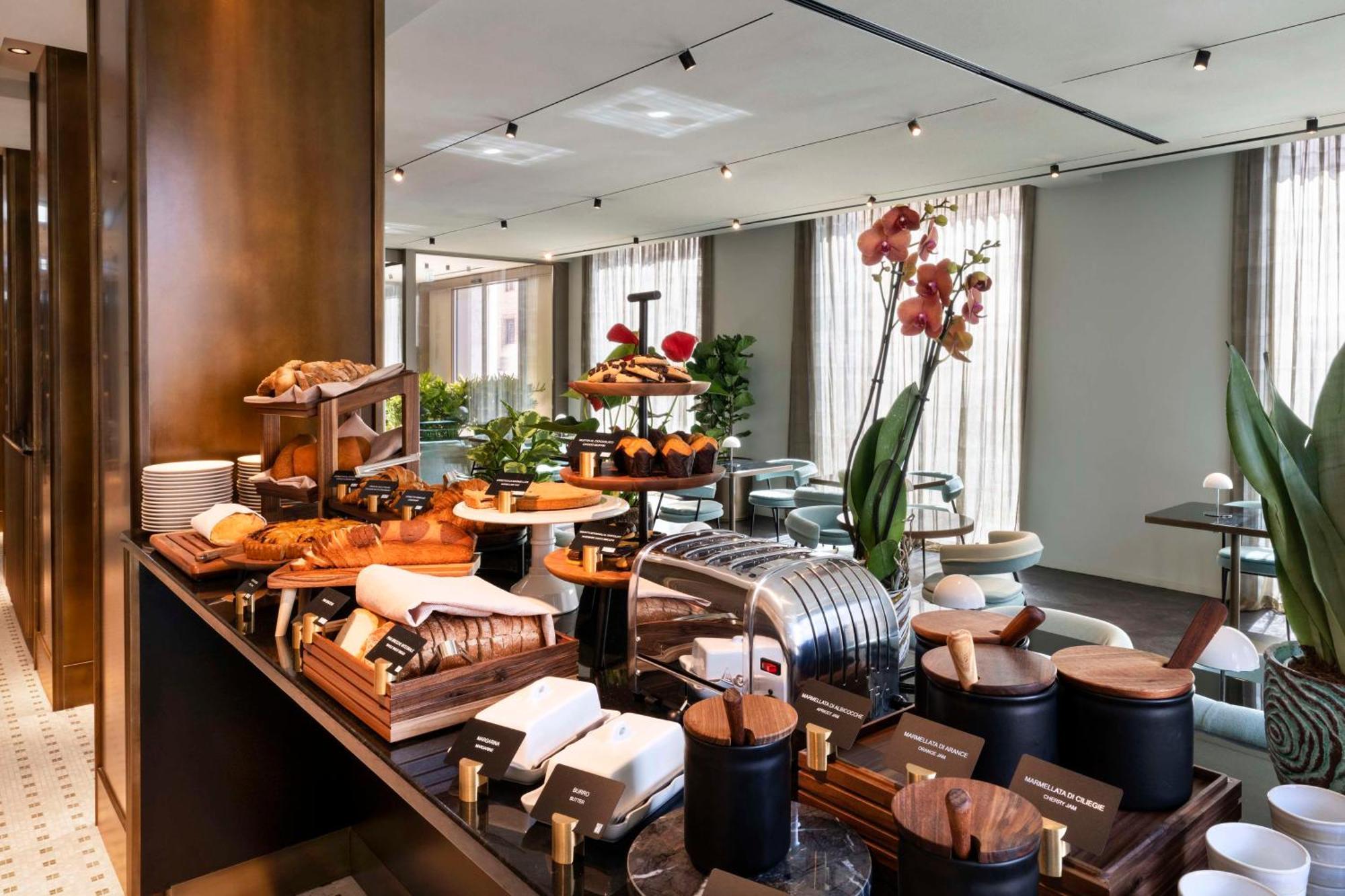 Radisson Collection Hotel, Roma Antica Luaran gambar